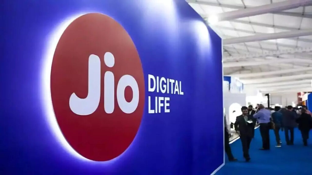 reliance-jio-rs-999-plan:-get-98-day-validity,-unlimited-5g,-2gb-daily-data,-and-ott-app-access